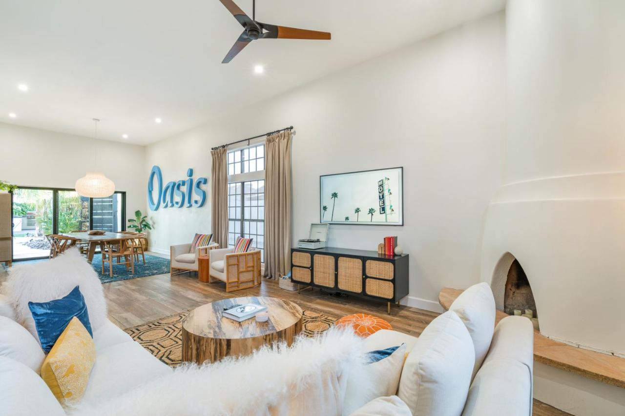 Wanderlust Oasis Villa Phoenix Bagian luar foto