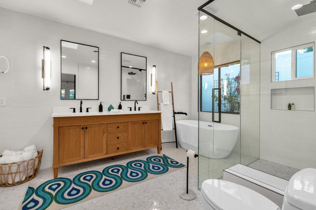 Wanderlust Oasis Villa Phoenix Bagian luar foto